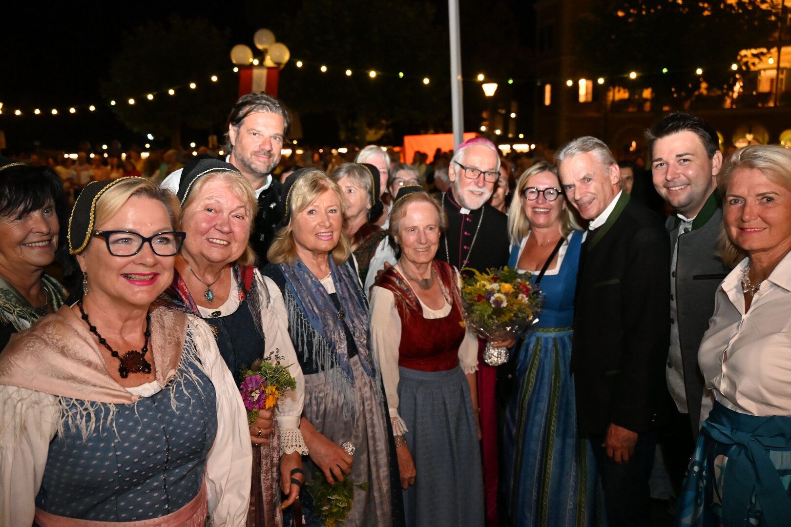 Lokal Velden Schiffsprozession mit Bischof Josef Marketz